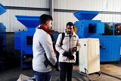 India Customer Inspect Ball Pressing Machine
